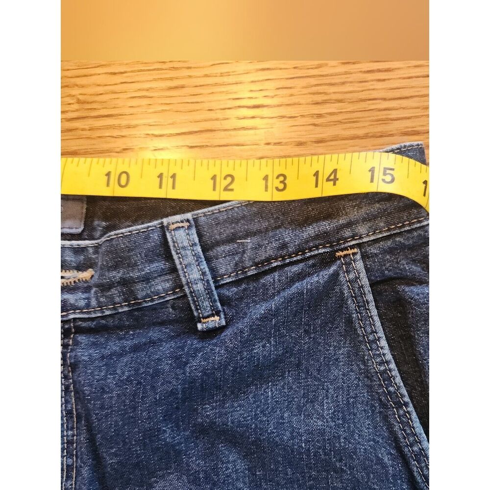 12 Wrangler for Women Classic High-Waist Denim Cropped Jeans- Medium Blue wash - Picture 8 of 8